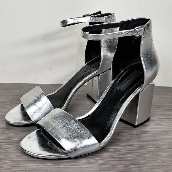 Alexander Wang Abby Silver Metallic Leather Sandals, Womens Size 9 / 39 - Picture 3 of 10